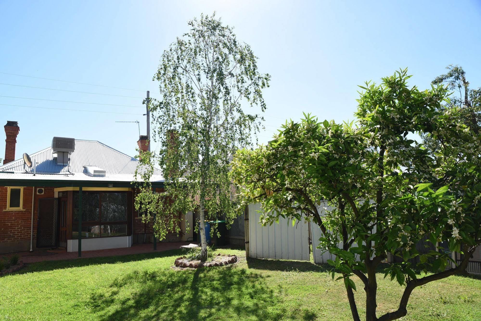 Sportsmens Club Hotel Wagga Wagga Εξωτερικό φωτογραφία